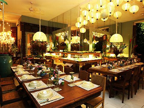 Tại sao ngành dịch vụ ăn uống sẽ khó khăn trong năm Canh Tý?